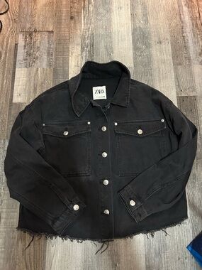 ZARA Black Cropped Denim Jacket